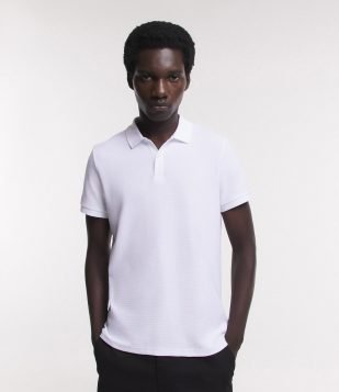 Camiseta Polo Slim em Algodão com Botões e Textura Canelada Branco