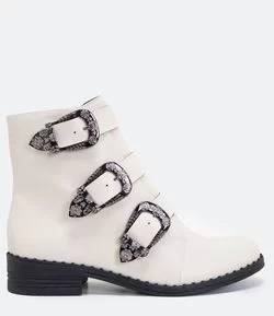 Bota Cano Curto com Fivelas Satinato
