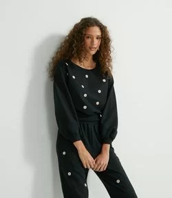 Blusão Fechado Curto em Moletom com Bordado de Margaridas