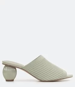 Sandália Textil com Salto Diferenciado