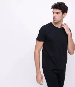 Camiseta Manga Curta Slim em Algodão Básica