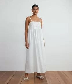 Vestido Longo em Linho com Bordado de Elefantes e Flores