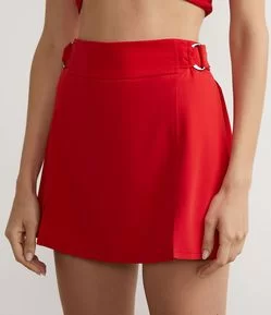 Short Saia em Crepe com Fivelas na Laterais