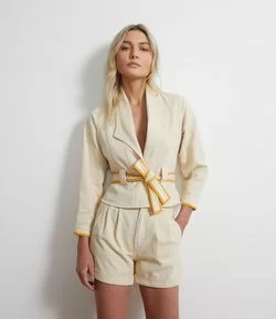 Jaqueta em Sarja Sem Cava com Cinto Faixa