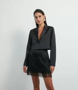 Blazer Cropped em Cetim com Botão Forrado