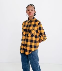 Camisa Manga Longa Estampa Xadrez com Bolsos 