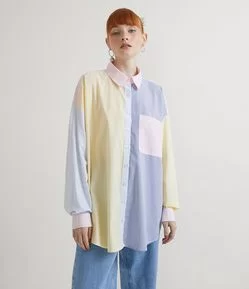 Camisa em Tricoline Alongada com Listras e Bloco de Cores