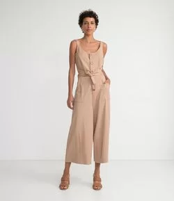 Macacão Pantacourt em Orly com Botões Frontais e Amarração