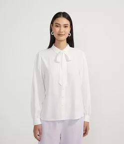 Camisa Manga Longa em Crepe e Gola com Amarração