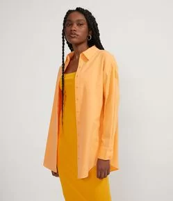 Camisa Alongada em Tricoline Sem Estampa