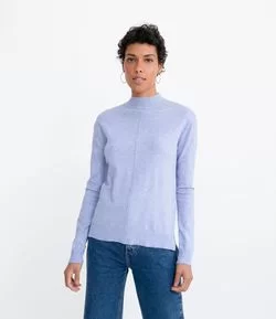 Blusa com Gola Alta em Tricô com Frizo na Frente