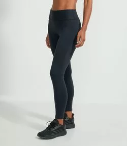 Calça Legging Esportiva Básica em Poliamida com Cós Anatômico