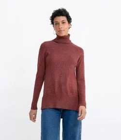 Blusão Suéter com Gola Alta em Tricô e Detalhes Canelados