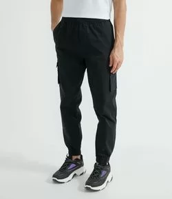 Calça Cargo em Sarja