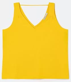 Blusa Regata Gola V com Pregas nos Ombros