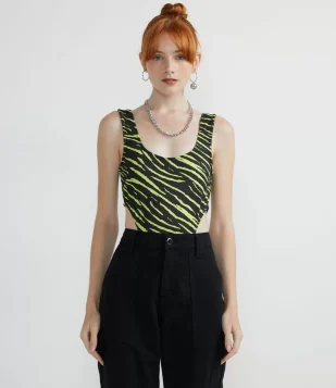 BODY SUPER CAVADO ESTAMPA ANIMAL PRINT TIGRE MULTICORES