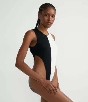 BODY REGATA EM RIBANA MEIO A MEIO COM CAVA ASA DELTA MULTICORES