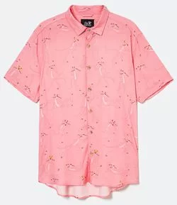 CAMISA MANGA CURTA EM VISCOSE PANTERA COR DE ROSA