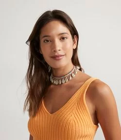 TORNOZELEIRA COM MIÇANGAS E BÚZIOS PENDENTE