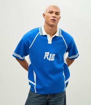 Camiseta Boxy em Tricô com Recortes e Estampa R10 Azul