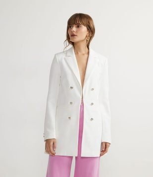  Blazer Alongado Alfaiataria com Botões de Coração Branco 