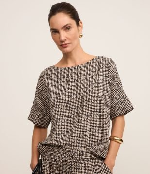 Blusa em Crepe Estampada Xadrez Pied-de-Poule Bege-Preto