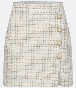  Saia Curta em Tweed Estampada com Botões e Mini Fendinha Frontal Branco 