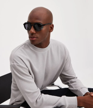 Óculos De Sol Aviador E Lateral Com Furinhos Preto