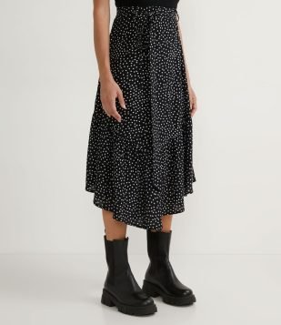  Saia Midi em Viscose com Barra Assimétrica e Estampa de Mini Estrelas Preto 