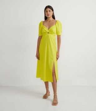 VESTIDO MIDI EM LINHO COM DECOTE V TRANSPASSADO E MANGA BUFANTE