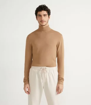 BLUSÃO SUÉTER EM TRICÔ COM GOLA ALTA MARROM