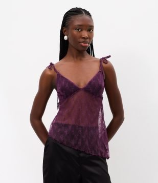 Blusa em Renda com Alças de Amarração e Barra Assimétrica Roxo