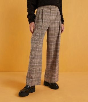  Calça Wide Leg em Alfaiataria com Estampa e Pregas Frontais Bege 