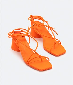 Sandália Multitiras com Salto Diferenciado Laranja
