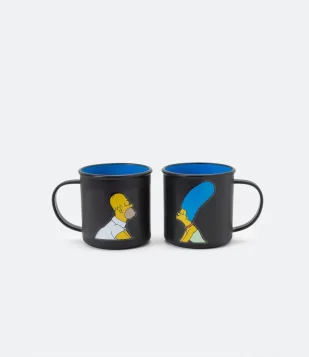 CANECA EM PLÁSTICO COM ESTAMPA HOMER E MARGE SIMPSONS PRETO
