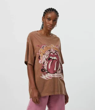 BLUSA ALONGADA EM ALGODÃO COM ESTAMPA ROLLING STONES MARROM