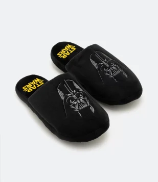 PANTUFA CHINELO COM BORDADO STAR WARS PRETO