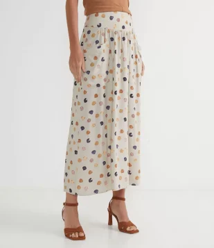 SAIA MIDI EM VISCOSE COM BOLSOS LATERAIS E ESTAMPA POÁ CINZA