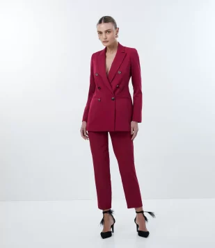 BLAZER ALFAIATARIA COM BOTÕES NA VISTA E GOLA LAPELA ROSA