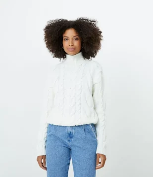 BLUSÃO SUÉTER EM TRICÔ COM PONTO DIFERENCIADO E GOLA ALTA BRANCO