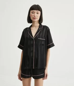 Pijama Americano Curto em Cetim com Viés Contrastante Preto 