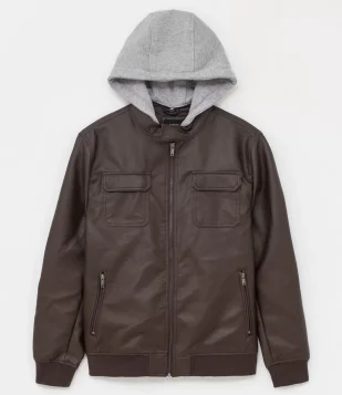 JAQUETA EM MATERIAL SINTÉTICO COM CAPUZ E BOLSOS MARROM