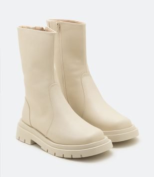 BOTA COTURNO COM SALTO TRATORADO BRANCO