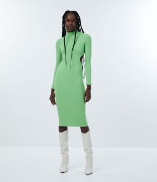 VESTIDO MIDI EM RIBANA COM MANGA LONGA E ABERTURAS LATERAIS VERDE