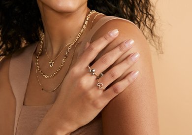 Cuidado com as unhas: dicas e tendências para fazer em casa