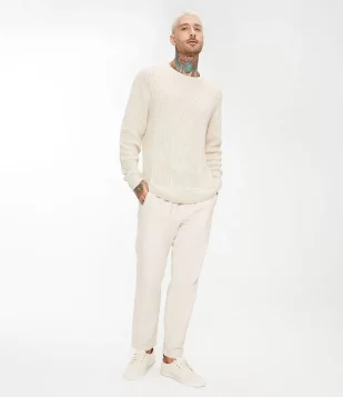 CALÇA SLIM EM SARJA COM CÓS ELÁSTICO ROSA