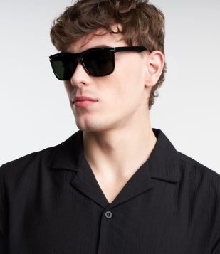 Óculos de Sol Quadrado Pequeno com Efeito Fosco Preto