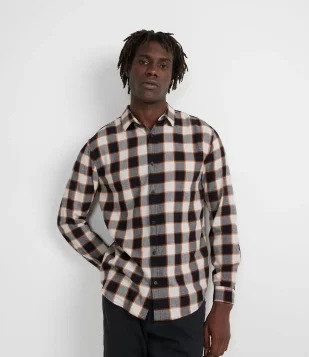 CAMISA MANGA LONGA EM FLANELA XADREZ PRETO