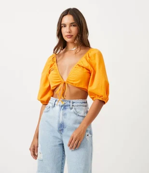 BLUSA CROPPED EM ALGODÃO TEXTURIZADO COM MANGA BUFANTE AMARELO