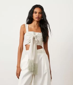 BLUSA EM LINHO COM AMARRAÇÃO FRONTAL E DETALHE EM FRANJA OFF WHITE